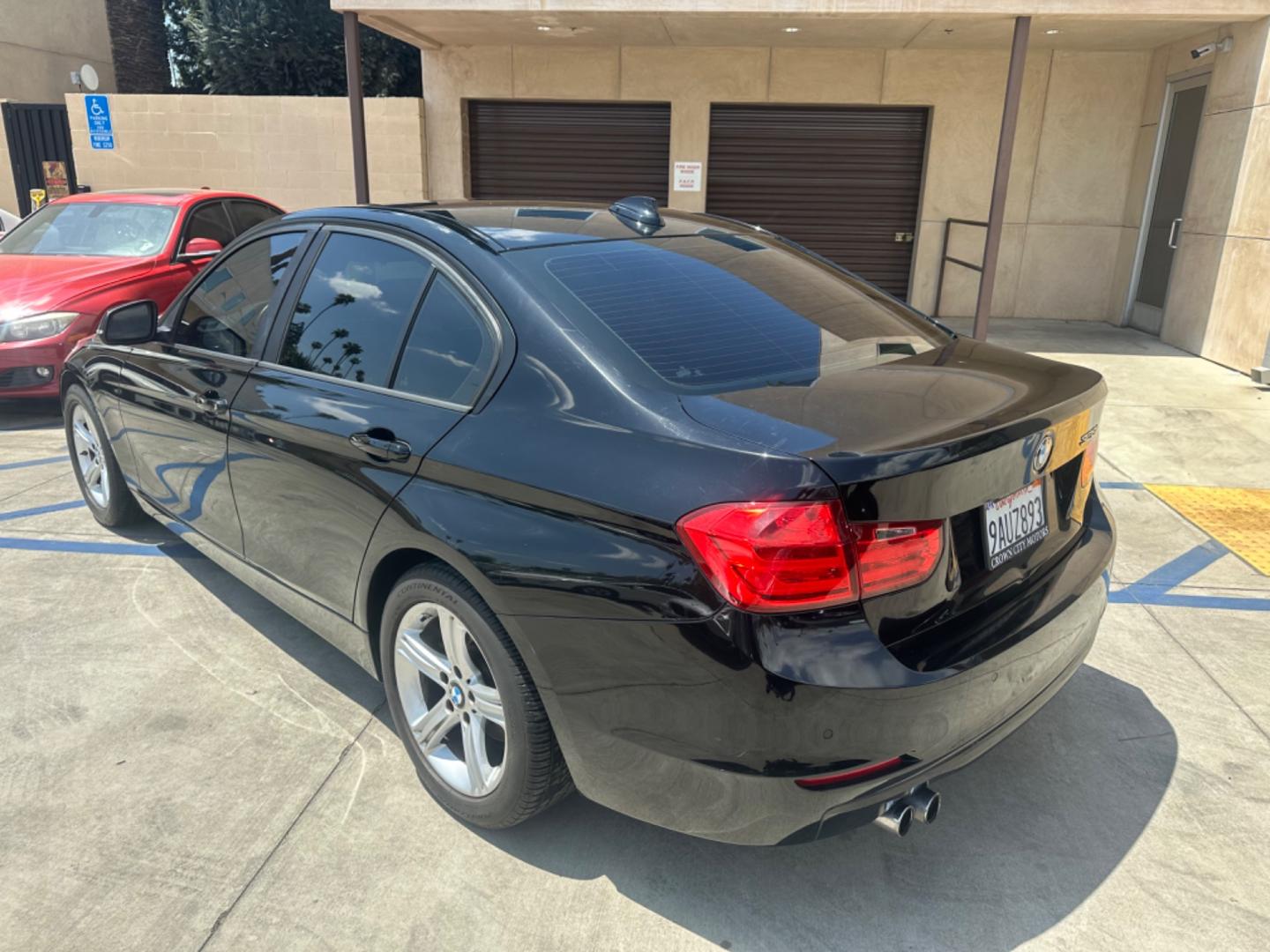 2015 Black Metallic /Black BMW 3-Series 328i SULEV (WBA3C1C58FK) with an 2.0L L4 DOHC 16V engine, 8-Speed Automatic transmission, located at 30 S. Berkeley Avenue, Pasadena, CA, 91107, (626) 248-7567, 34.145447, -118.109398 - Navigation! Leather Seats! Moon-roof! Back up Camera! This 2015 BMW 3-Series 328i SULEV looks and drives well. We can help! We are the bank. All our cars are thoroughly inspected and reconditioned by our technicians. FREE CARFAX report. Stop by or call to speak with our friendly staff. Whether you h - Photo#3